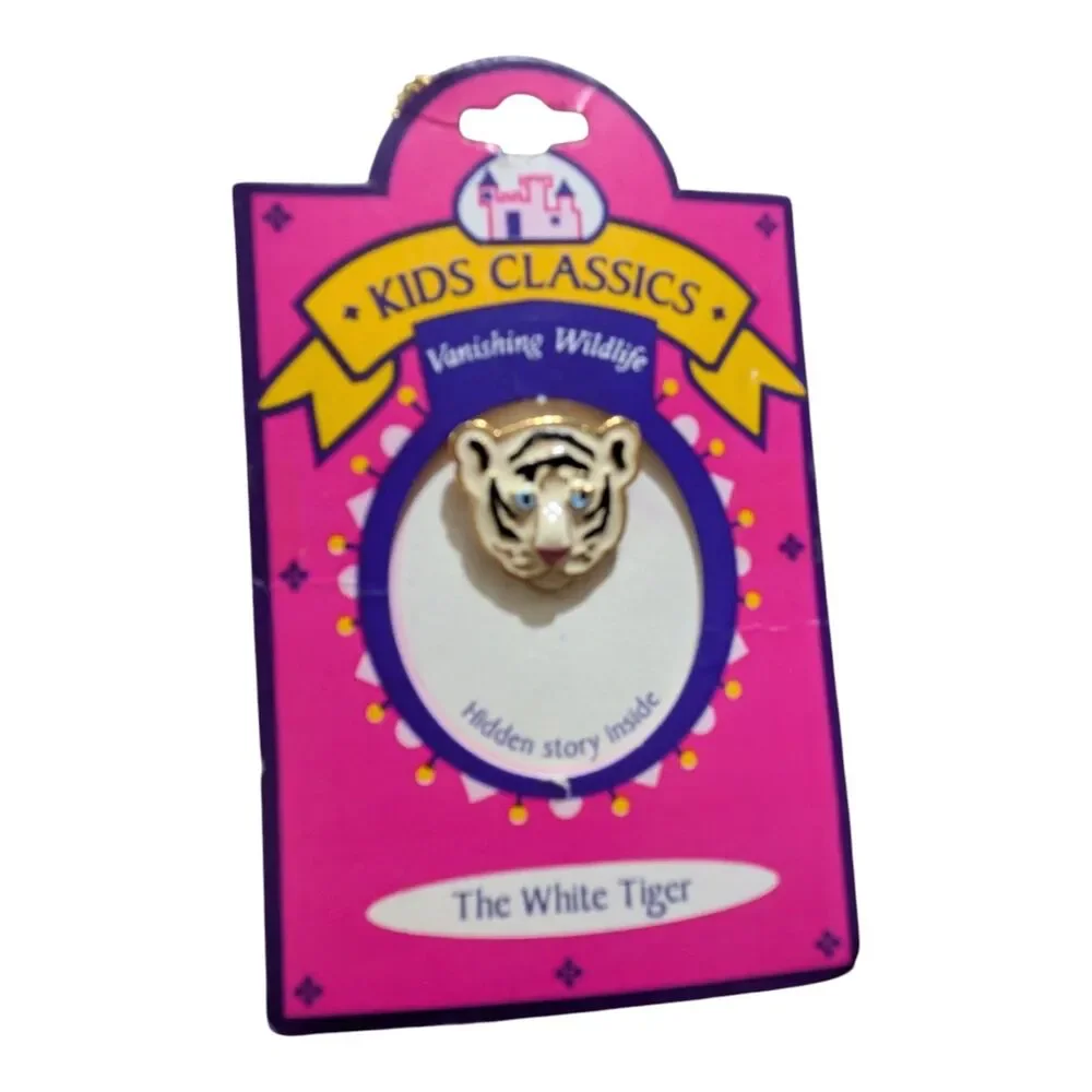 Vintage Kids Classics Vanishing Wildlife Necklace Set, Toucan & White Tiger